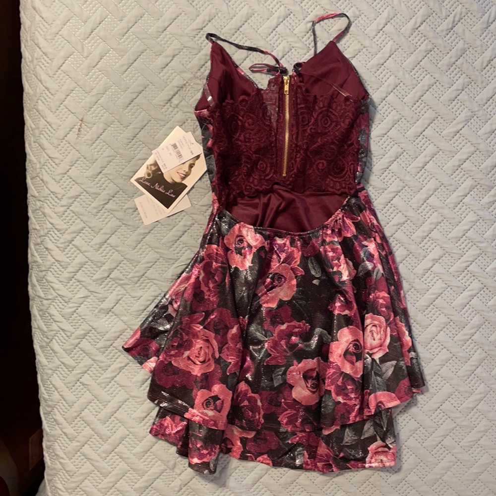 Size: M,  Brand: Love,Nickie Lew, Style: Racerback